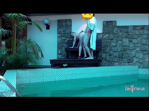 ❤️ Baas nodigt meid uit naar het zwembad, maar kon een hete niet weerstaan ❤ Harde porno at porn nl.redgast4asset.ru ❌